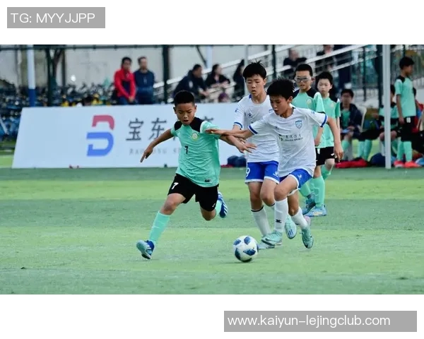 安阳足球班:培养未来足球明星的摇篮与梦想启航地 安阳足球班:培养未来足球明星的摇篮与梦想启航地